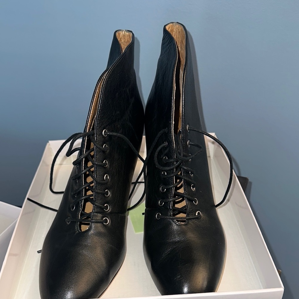 Elegant Black Lace-Up Ankle Boots